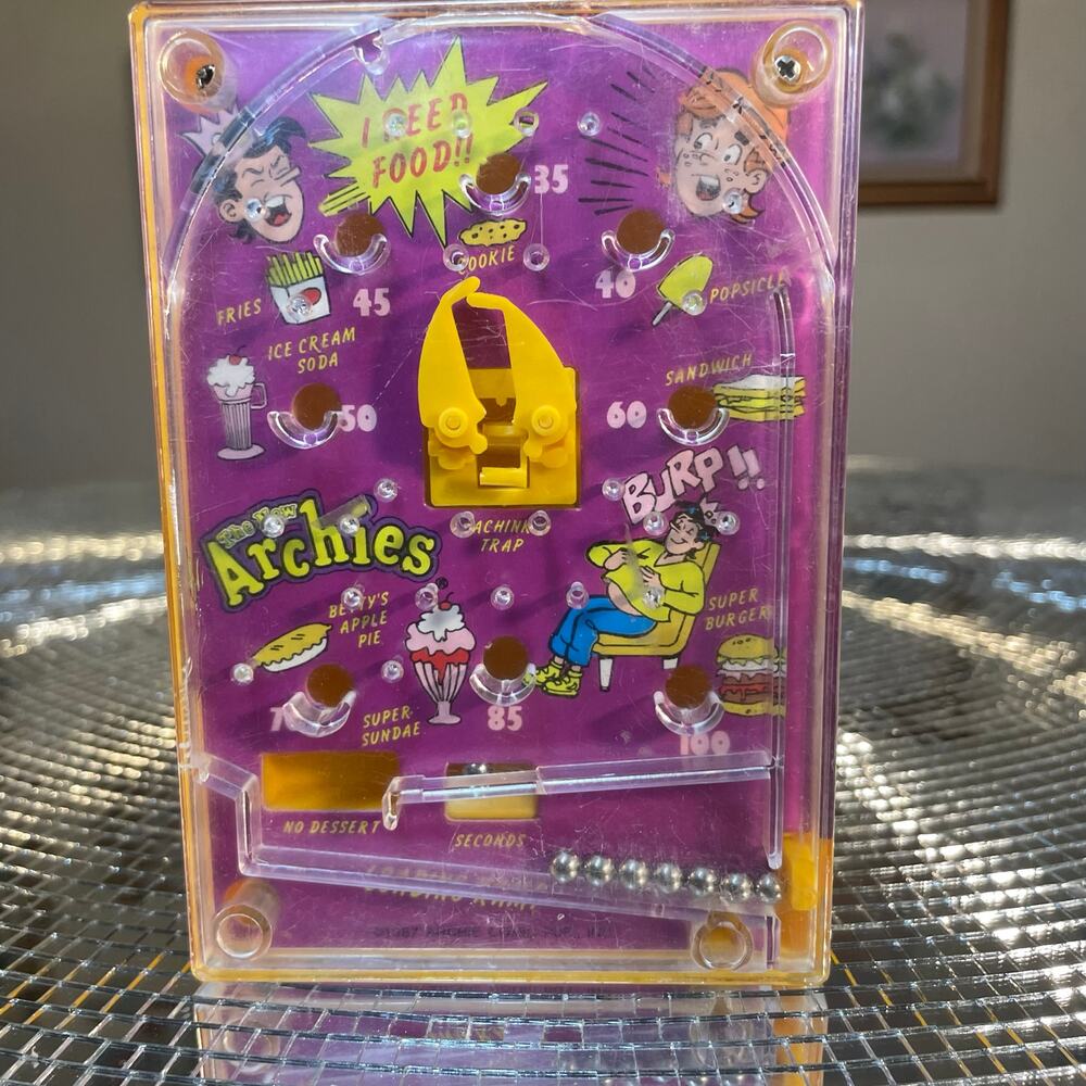 Vintage 1987 The New Archies Pinball/Pachinko Handheld Game Jughead/Archie